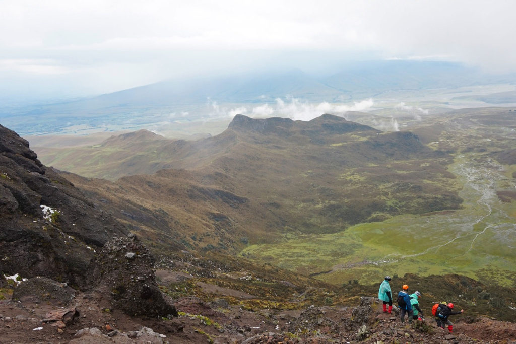 ecuador cotopaxi andes